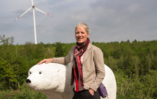 Energielehrpfad im Taunus begeistert kanadische Umweltministerin