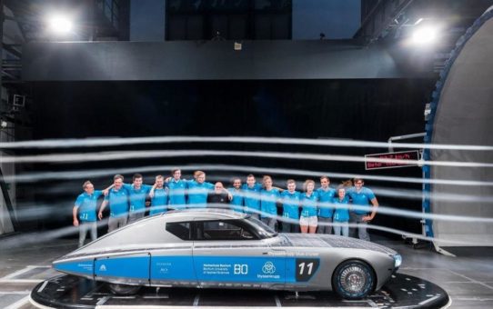 Am 8. Oktober geht's los: "thyssenkrupp blue.cruiser" startet bei SolarCar-Weltmeisterschaft in Australien