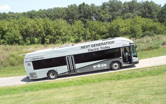 Esslingen, Rimini und Dayton/Ohio fahren mit Kiepe Electric- Bussystemen mit In Motion Charging