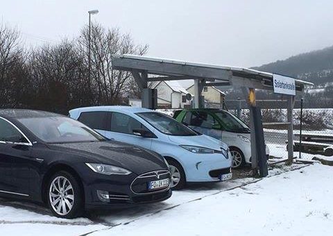 Elektroautos auf einen Blick vergleichen