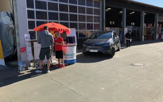 Energiemesse Memmelsdorf 2018 - Solaranlagen und Tesla Speicher mit dabei