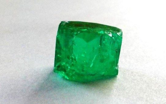 Fura Gems entdeckt außergewöhnlichen Smaragd von 25,97 Karat!