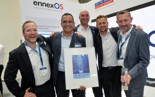 Doppelt ausgezeichnet: SMA gewinnt ees Award und smarter E Award auf der Intersolar 2018