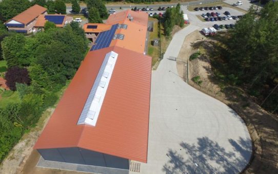 Esders GmbH nimmt Erweiterungsbau mit neuem Automatiklager in Betrieb