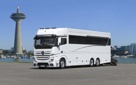 High-End Landyacht VARIO SIGNATURE 1200 MB ACTROS 2553 LLL. PKW-Garage. Slide Out.