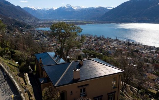 Überzeugte Partner des Schweizer Solarsystems MegaSlate – in der Schweiz produziert - sorgen für gute Auftragslage bei 3S Solar Plus