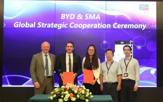 SMA und BYD erweitern strategische Partnerschaft im Speicherbereich auf internationale Wachstumsregionen