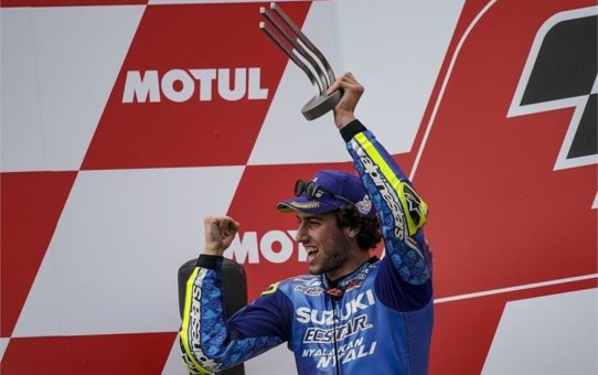 Rins fährt das 9. Podium für Suzuki ein und sichert sich WM-Rang 5