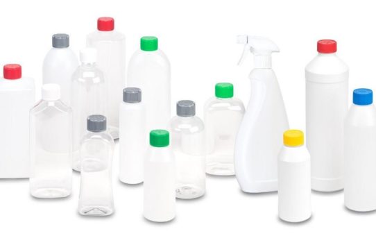 Kindersicher verpackt: Zertifizierte Kisi-Verpackungen aus Kunststoff von LINDNER