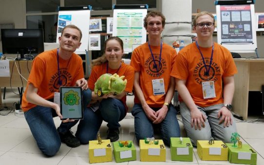 Ilmenauer Roboter zur Unterstützung bei Lernbehinderungen siegt bei internationalem Studierendenwettbewerb