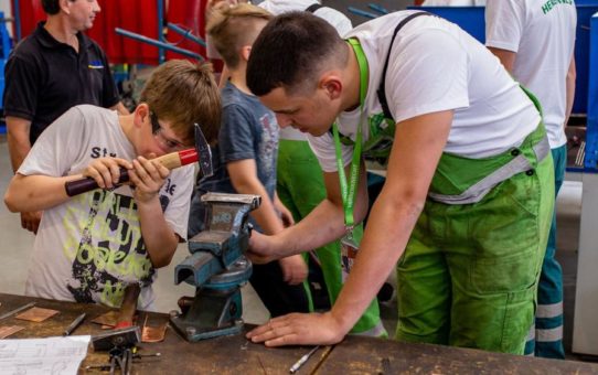 HERRENKNECHT: Hautnahe Einblicke in die Ausbildung eines Weltmarktführers