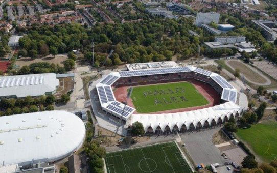 Keyweb unterstützt DLR_Raumfahrt_Show im Erfurter Steigerwaldstadion