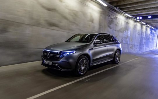 Mercedes-Benz KESTENHOLZ ist Premium-Partner des Theater Sommer Balls 2019