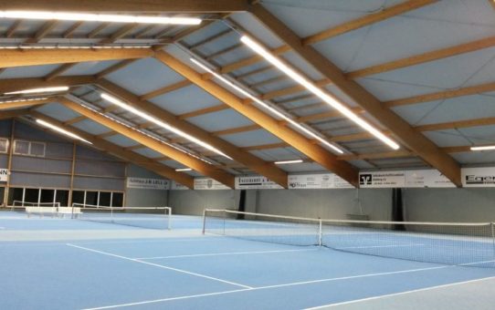 Spiel, Satz, Sieg: Neues BMU-Förderfenster für Tennisanlagenbetreiber geöffnet