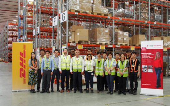 Leuze electronic eröffnet neues Logistikzentrum in Singapur