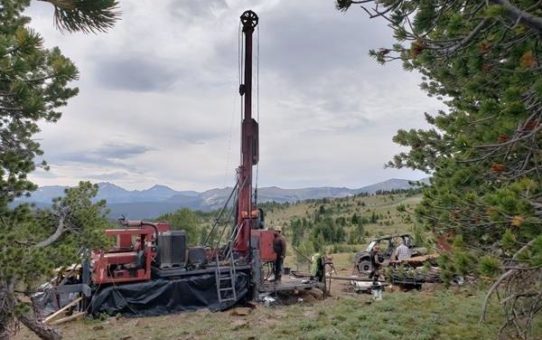 Group Ten: Bohrer drehen sich auf gewaltigem Stillwater West-Projekt