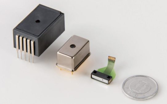 Hamamatsu Photonics hat das bisher kleinste Spektrometer mit hoher Empfindlichkeit, kompakter Größe, geringem Gewicht und niedrigen Kosten neu entwickelt