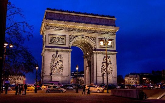 Paris-Domains für alle, die mehr in Frankreich verkaufen wollen
