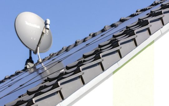 Creaton PV-Indachsystem stellt Aufdachanlagen in den Schatten