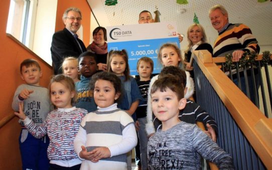 Kooperation TSO-DATA Nürnberg GmbH mit dem Caritas Kinder- und Jugendhaus Stapf / Spendenübergabe am 13.12.2018