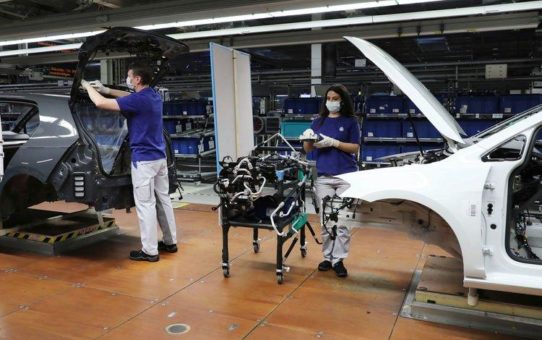 Volkswagen startet schrittweisen Wiederanlauf der Produktion