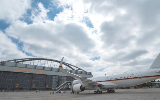 Umbau von Airbus A350 für die Flugbereitschaft der Bundesregierung  beginnt
