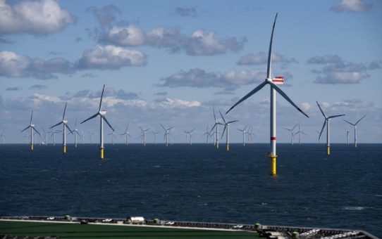 Kommunaler Offshore-Windpark vollständig in Betrieb