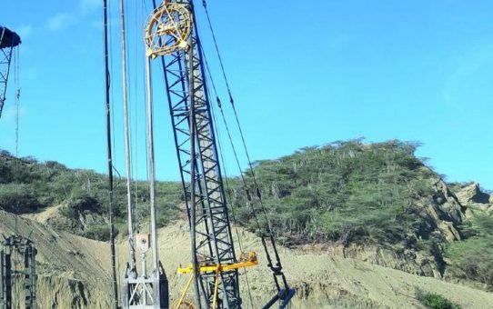 Bauer schließt Arbeiten am Monte Grande-Damm erfolgreich ab