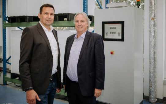 CMBlu und Schaeffler kooperieren bei der Entwicklung und Industrialisierung von organischen Redox-Flow-Batterien