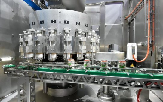 Erfolgsmodell Innofill CAN C: KHS realisiert weitere Maschinengröße mit mehr Leistung