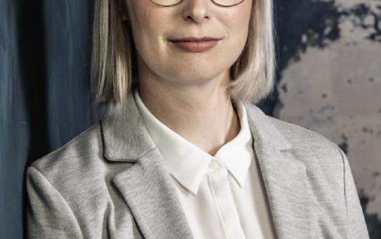 Vom Azubi in die Geschäftsleitung: Elisabeth Richter ist neue CFO bei KEMPER