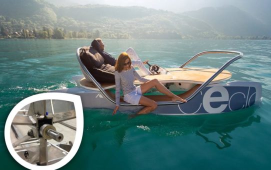 Ganz entspannt gleiten: Wartungsarme Tribo-Gleitlager von igus bewegen E-Tretboot zuverlässig