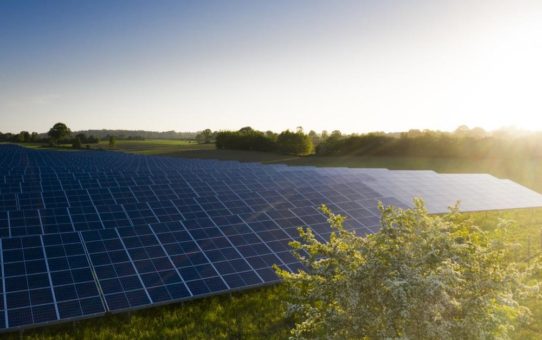 MKM Invest Group und Prime Capital schließen Mezzanine-Finanzierung für länderübergreifendes PV Portfolio mit 579 MW ab