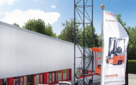 Gabelstapler-Center Kamen erweitert Vertragshändlernetz von Toyota Material Handling