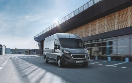 PEUGEOT Boxer mit neuer Serien- und Sonderausstattung