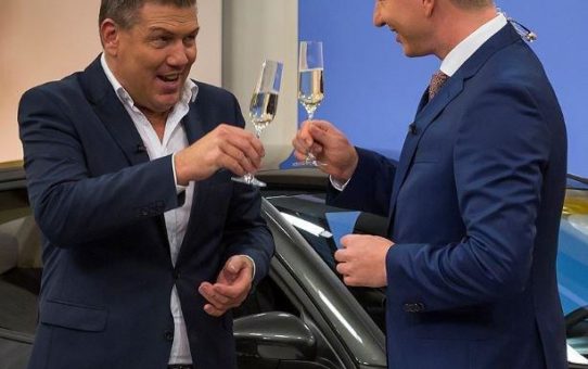 Neuwagen zum Knallerpreis: 1-2-3.tv versteigert 15 Ford Fiesta am ‚Special Friday‘