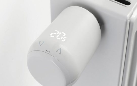 Bye-bye komplizierte Installation: Das EUROtronic Design-Heizkörperthermostat "Comet WiFi" wird direkt ins WLAN integriert