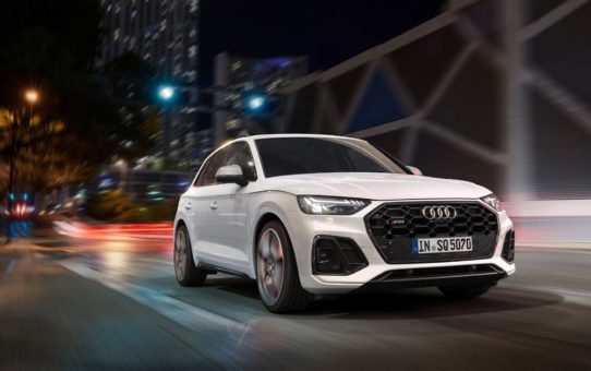 Sportlich, stark und effizient:  Audi stellt die neue Generation des SQ5 TDI vor