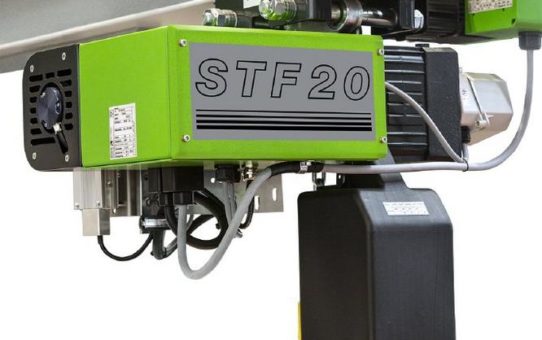 Columbus McKinnon stellt den Kettenzug STF von STAHL CraneSystems® für stufenloses Heben vor