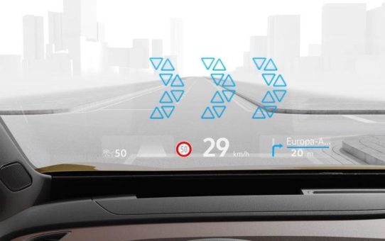 Von der Luxusklasse ins Kompaktsegment: Das Augmented-Reality-Head-Up-Display