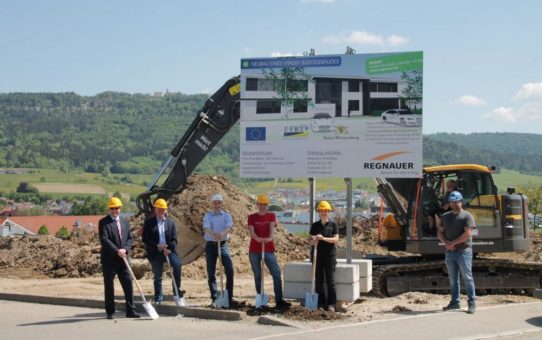 Spatenstich vom 19.05.2020 für neues Businessgebäude des ERP-Branchensoftwarehersteller