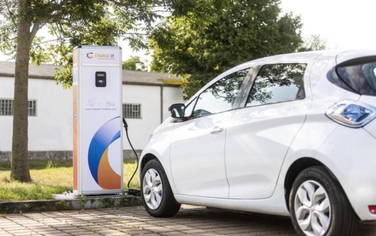 Eneco eMobility und chargeIT mobility bündeln ihre Kräfte