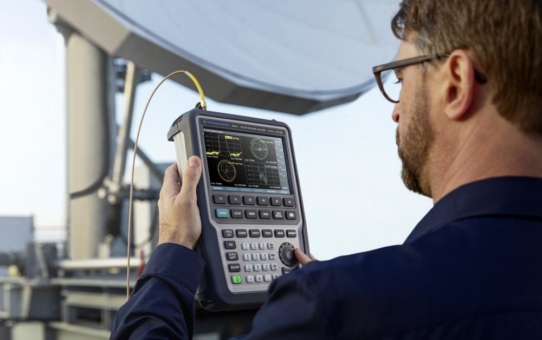 Rohde & Schwarz presents new handheld vector network analyzer up to 26.5 GHz