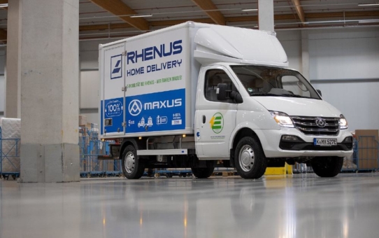 Rhenus Home Delivery testet neuen E-Transporter in Düsseldorf