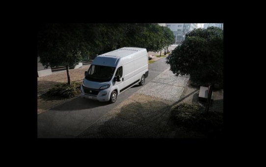 Der innovative E-Ducato von Fiat Professional ist jetzt bestellbar