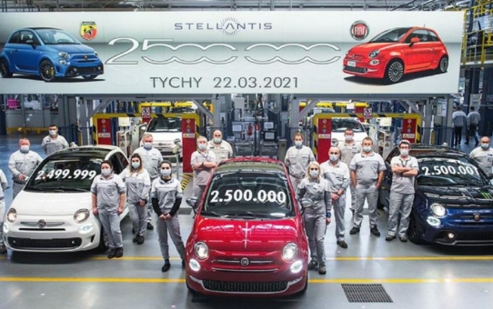 Meilenstein im Stellantis Werk in Tychy: 2,5 Millionen Fiat 500 gebaut