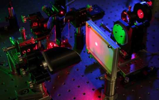 Quanteninspirierte Terahertz-Spektroskopie mit sichtbaren Photonen
