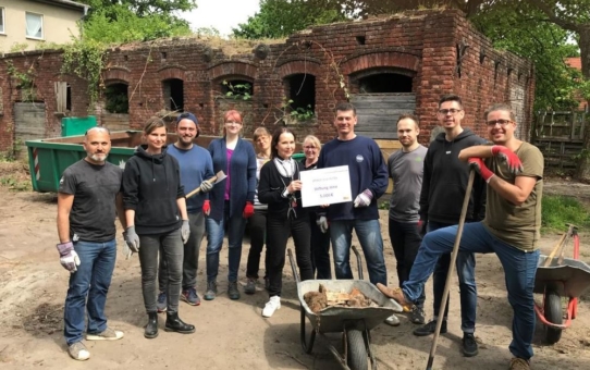 lekker Energie packt beim Social Day für die Stiftung Jona an