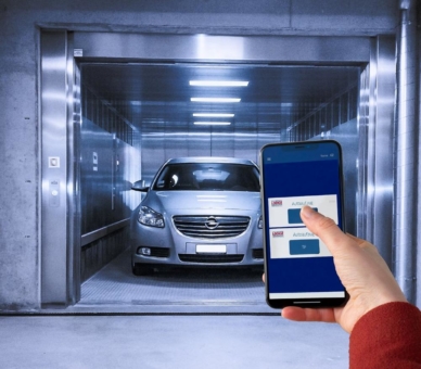 Intelligenter und sicherer Zugang zu Autoaufzügen via Smartphone