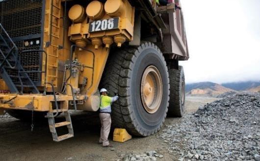 Maßgeschneiderte Lösung für Bergwerke: Innovative Bridgestone MasterCore Reifenserie